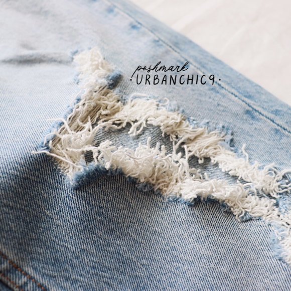 ABERCROMBIE High Rise Mom Jean Light Ripped 28 - Picture 13 of 15